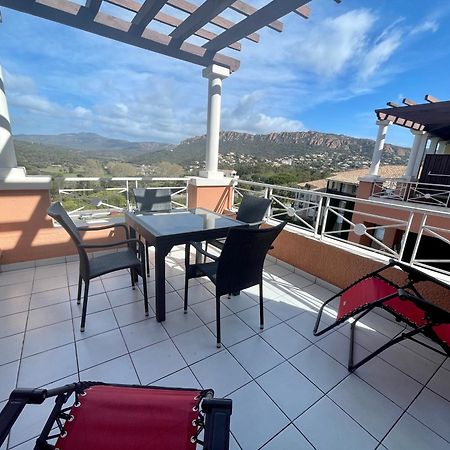 Appartement Cap Esterel 4/5 Personnes Saint-Raphael  Exterior photo
